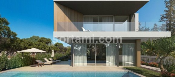 179m² Land in Albufeira, Portugal No. 156342 10