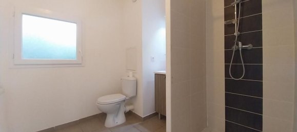 Apartamento de 1 dormitorio en Cenon, France No. 114353 4