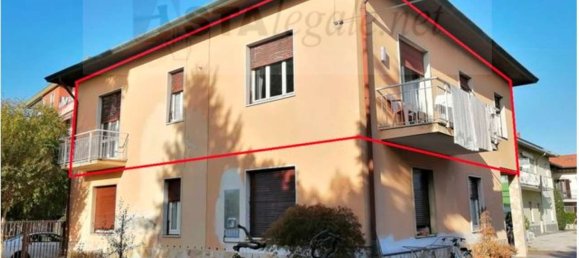 Apartamento de 4 habitaciónes en Cassano Magnago, Italy No. 184545 2