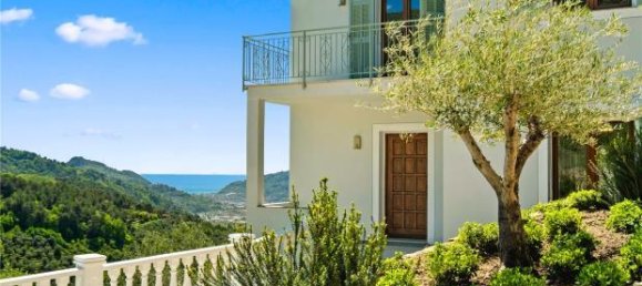 5 bedrooms House in Dolceacqua, Italy No. 381105 20