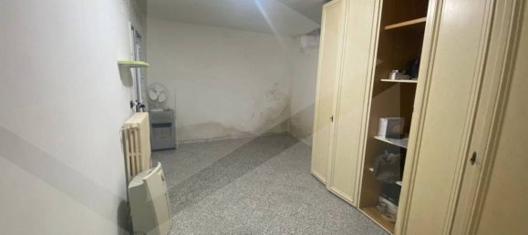 Коммерческая недвижимость 72м² в Бари, Италия № 18292 8