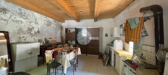 3 Schlafzimmer Haus in Rubiana, Italy, Nr. 170376 4