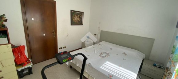 4 Schlafzimmer Wohnung in Capriolo, Italy, Nr. 268792 15