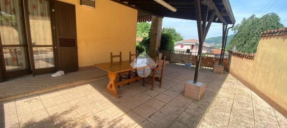 4 Schlafzimmer Wohnung in Capriolo, Italy, Nr. 268792 4