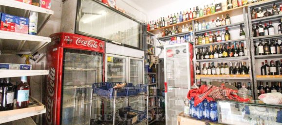 1 room Commercial property in Bologna, Italy No. 96054 11