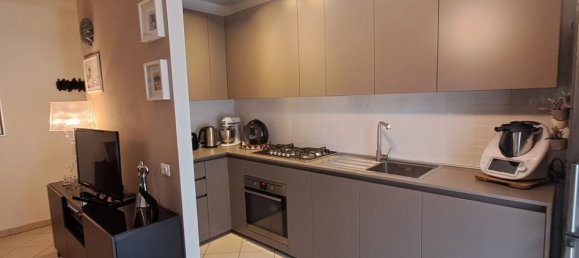 Apartamento de 3 dormitorios en Ravenna, Italy No. 380761 8