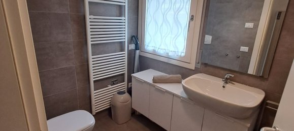 Apartamento de 3 dormitorios en Ravenna, Italy No. 380761 16