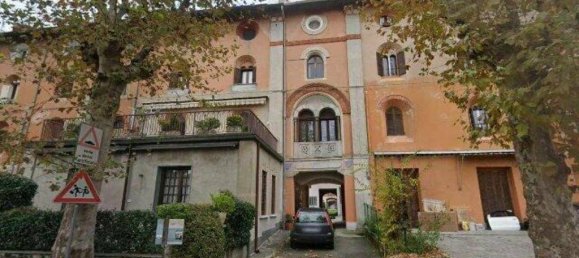 3 bedrooms Apartment in Varano Borghi, Italy No. 283525 8