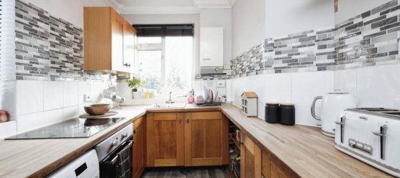 Duplex independente T2 em Watford, United Kingdom N.º 6813 21