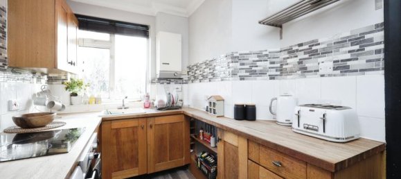 Duplex independente T2 em Watford, United Kingdom N.º 6813 22