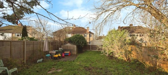 Duplex independente T2 em Watford, United Kingdom N.º 6813 17