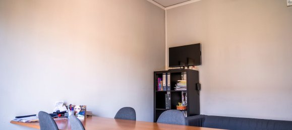 Apartamento de 4 dormitorios en Portici, Italy No. 381712 33
