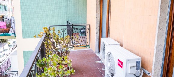 Apartamento de 4 dormitorios en Portici, Italy No. 381712 27