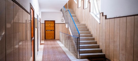 Apartamento de 4 dormitorios en Portici, Italy No. 381712 36