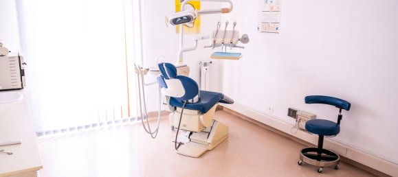 Apartamento de 4 dormitorios en Portici, Italy No. 381712 25