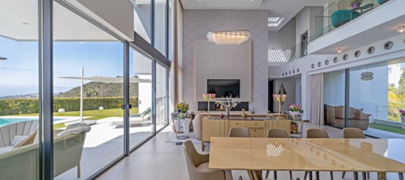 5 bedrooms Villa in Benahavis, Spain No. 39670 14