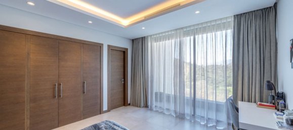 5 bedrooms Villa in Benahavis, Spain No. 39670 28