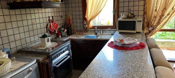 4 غرف نوم فيلا في Torre de' Passeri, Italy رقم 182645 26