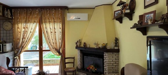 4 غرف نوم فيلا في Torre de' Passeri, Italy رقم 182645 29