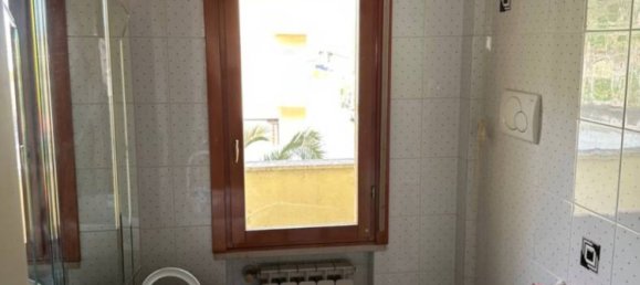 4 غرف نوم فيلا في Torre de' Passeri, Italy رقم 182645 16