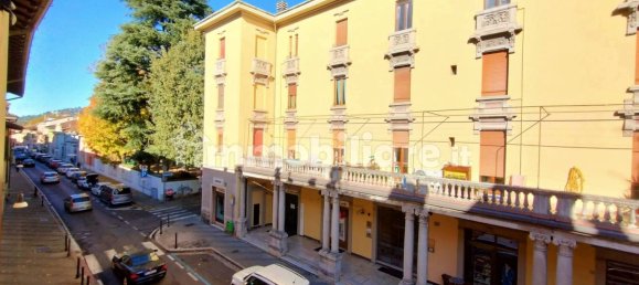 1 bedroom Apartment in Brescia, Italy No. 158156 2