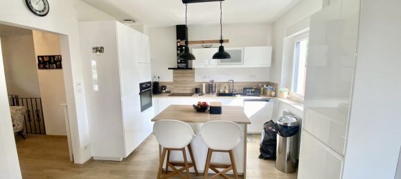 3 bedrooms House in Huningue, France No. 222061 4