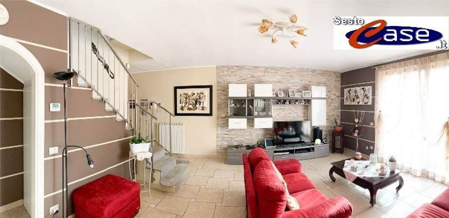 Penthouse de 5 divisões em Castelletto sopra Ticino, Italy N.º 179397