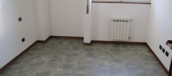 4-Zimmer Wohnung in Sarzana, Italy, Nr. 109069 6