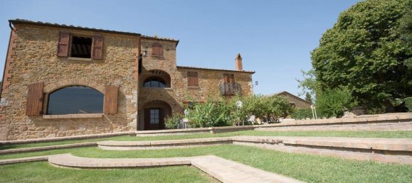 8 bedrooms House in Montepulciano, Italy No. 56058 16