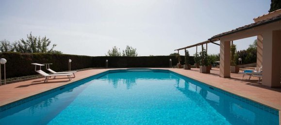 8 bedrooms House in Montepulciano, Italy No. 56058 11