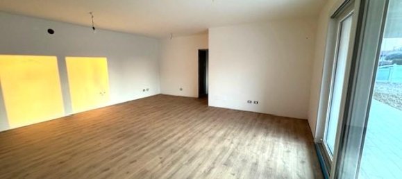 4 rooms Apartment in Limena, Italy No. 155476 4