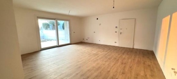 4 rooms Apartment in Limena, Italy No. 155476 5