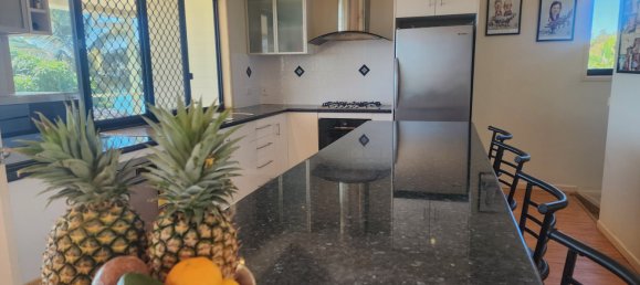 Casa T4 em Clairview, Australia N.º 833 26