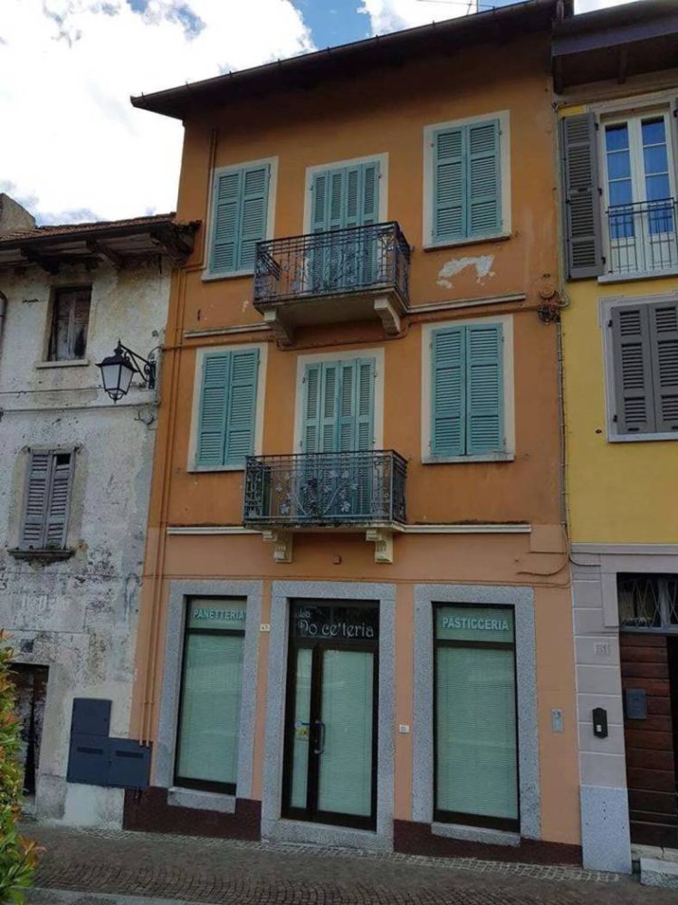 Gebäude in Pella, Italy 250m², Nr. 330910