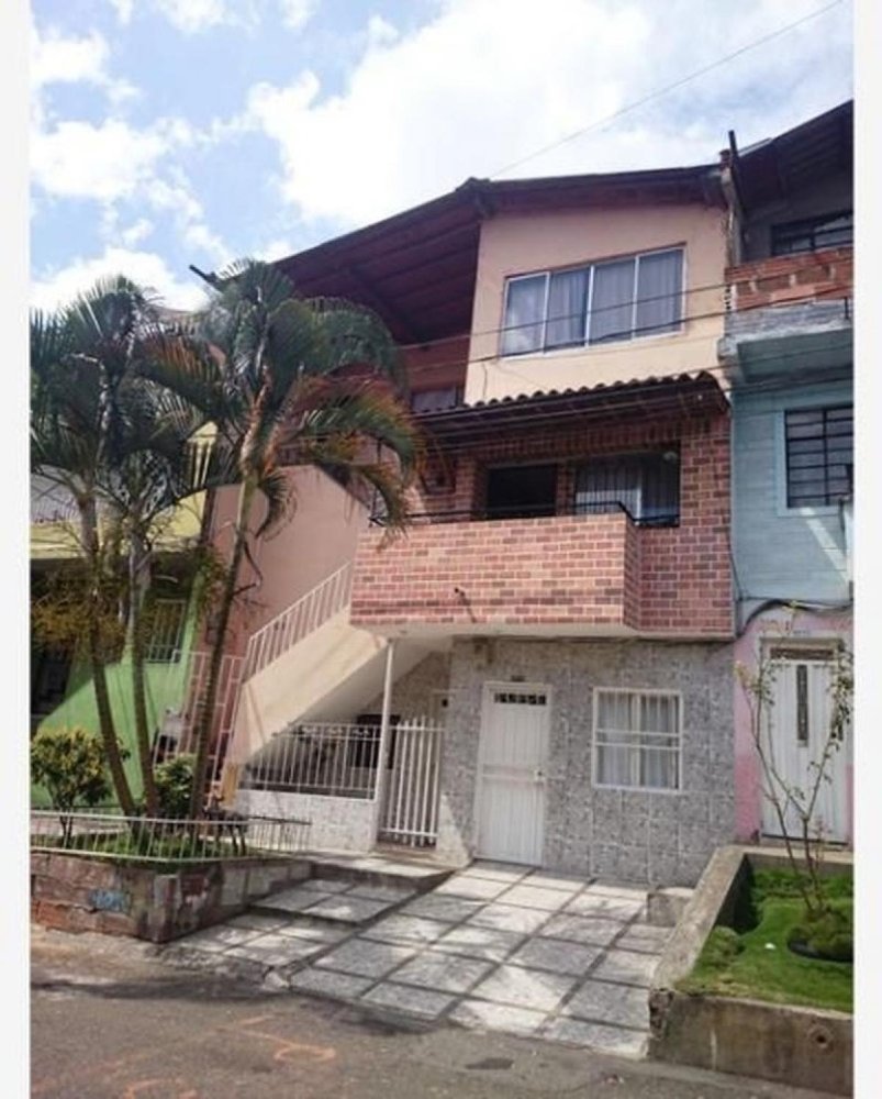 3 bedrooms Apartment in Antioquia, Colombia No. 4283