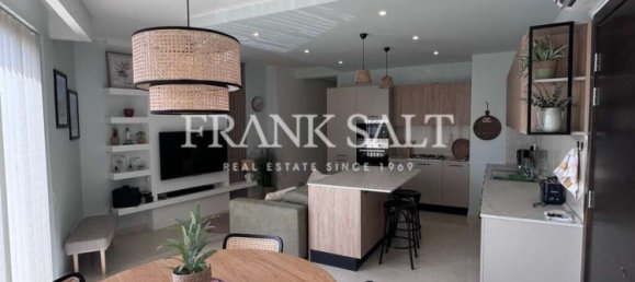 2 bedrooms Penthouse in Gharghur, Malta No. 5246 5