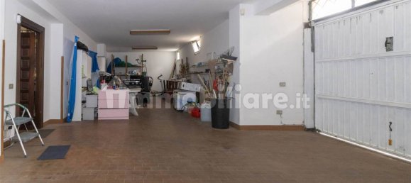 Вилла с 5 спальнями в Риньяно Фламинио, Италия № 371261 13