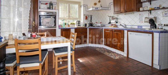 Вилла с 5 спальнями в Риньяно Фламинио, Италия № 371261 41