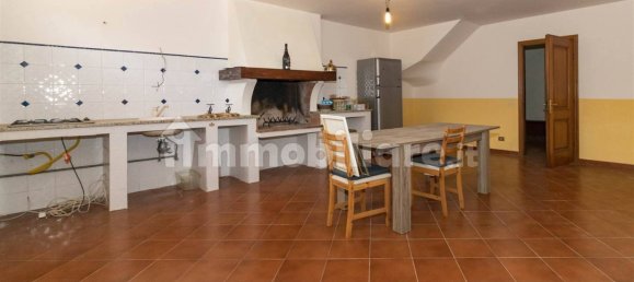 Вилла с 5 спальнями в Риньяно Фламинио, Италия № 371261 9