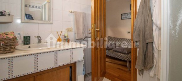 Вилла с 5 спальнями в Риньяно Фламинио, Италия № 371261 49