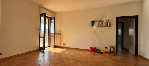 3-salle Penthouse à Alessandria, Italy No. 265128 10