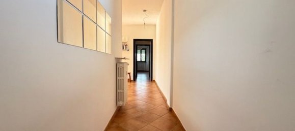 3-salle Penthouse à Alessandria, Italy No. 265128 6