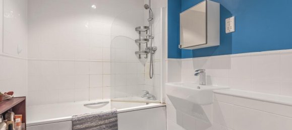 1 bedroom Apartment in Borough, United Kingdom No. 10810 6