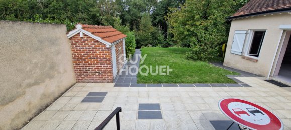 Casa de 4 dormitorios en Ver-les-Chartres, France No. 262815 2