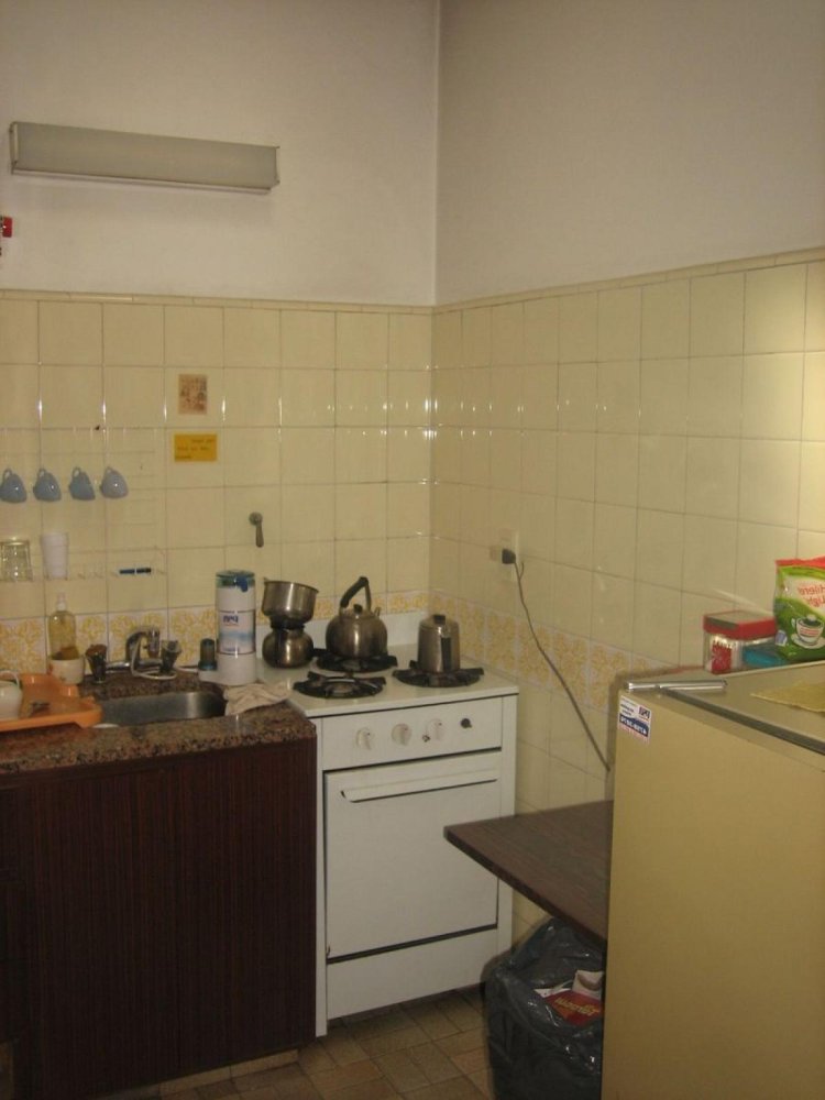  مكتب في Moron, Argentina 366متر مربع رقم 22247