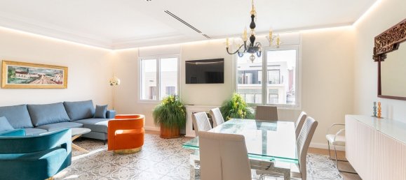 4 bedrooms Apartment in Barcelona, Spain No. 289551 2