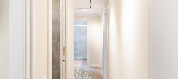 4 bedrooms Apartment in Barcelona, Spain No. 289551 10