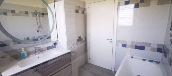 Вилла с 8 комнатами в Полиньяно а Маре, Италия № 21679 60