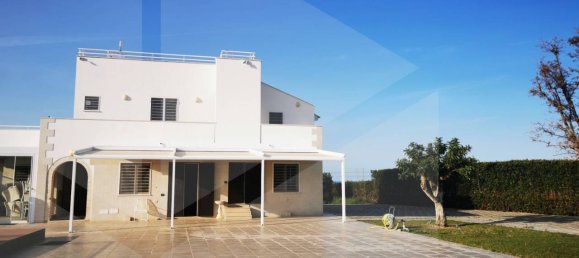 Вилла с 8 комнатами в Полиньяно а Маре, Италия № 21679 22