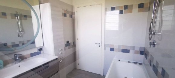 Вилла с 8 комнатами в Полиньяно а Маре, Италия № 21679 59